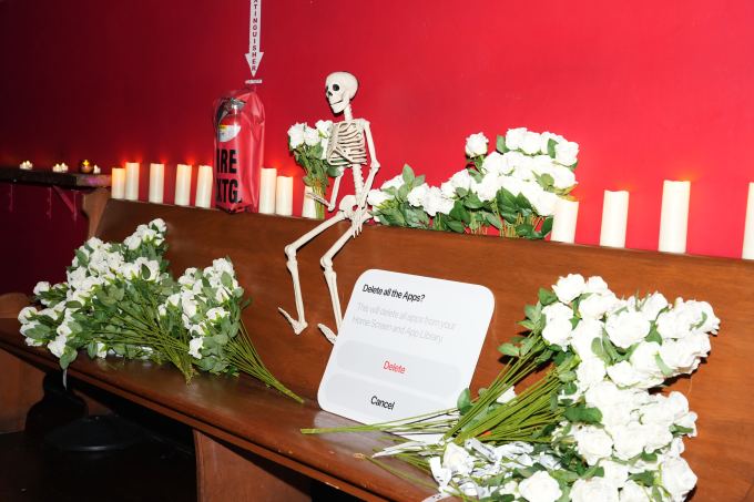 Photon held a funeral for mobile apps. Now it has $4.5M to help replace them with agents.