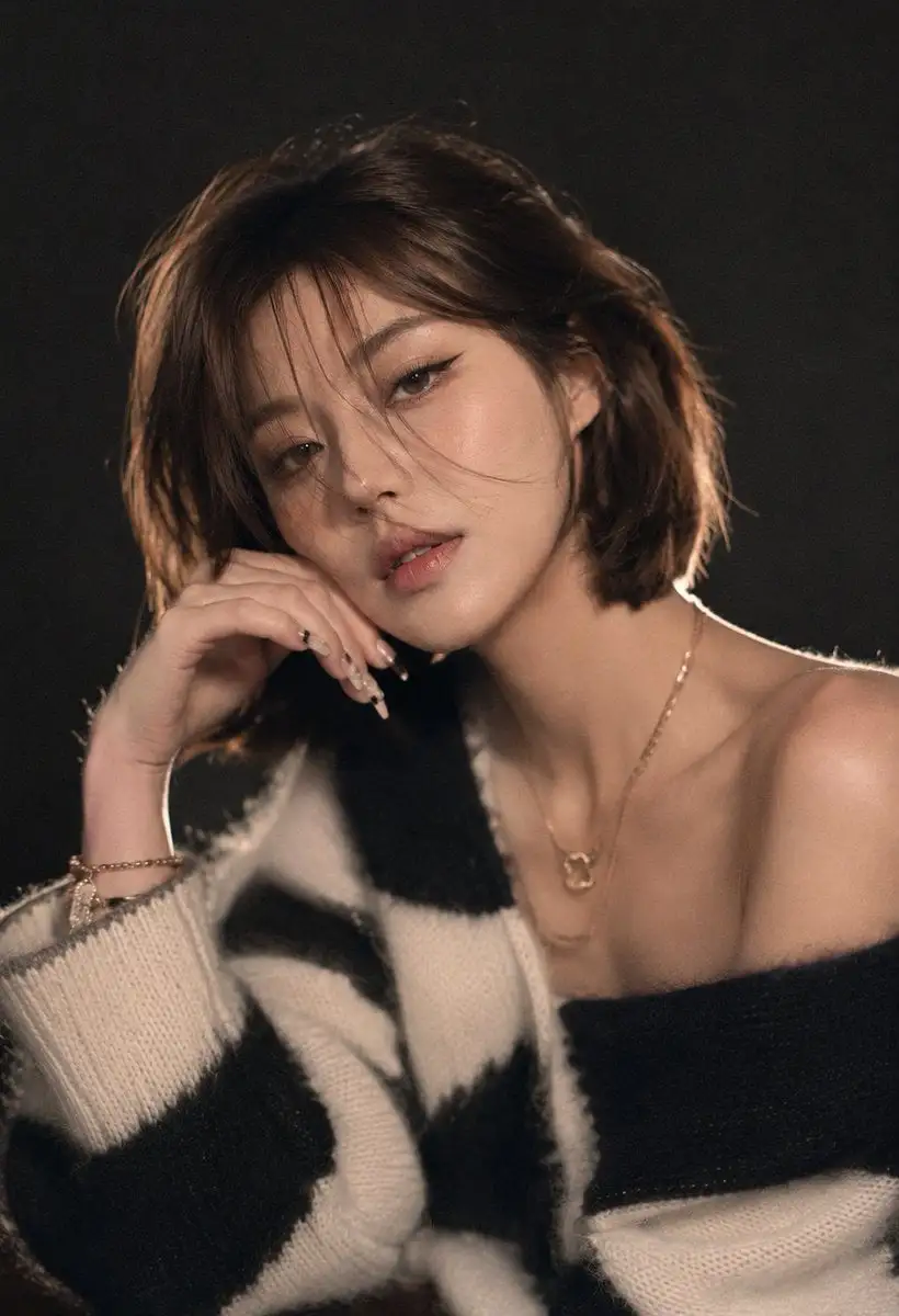 Ultra-photorealistic high-end fashion studio portrait of ...